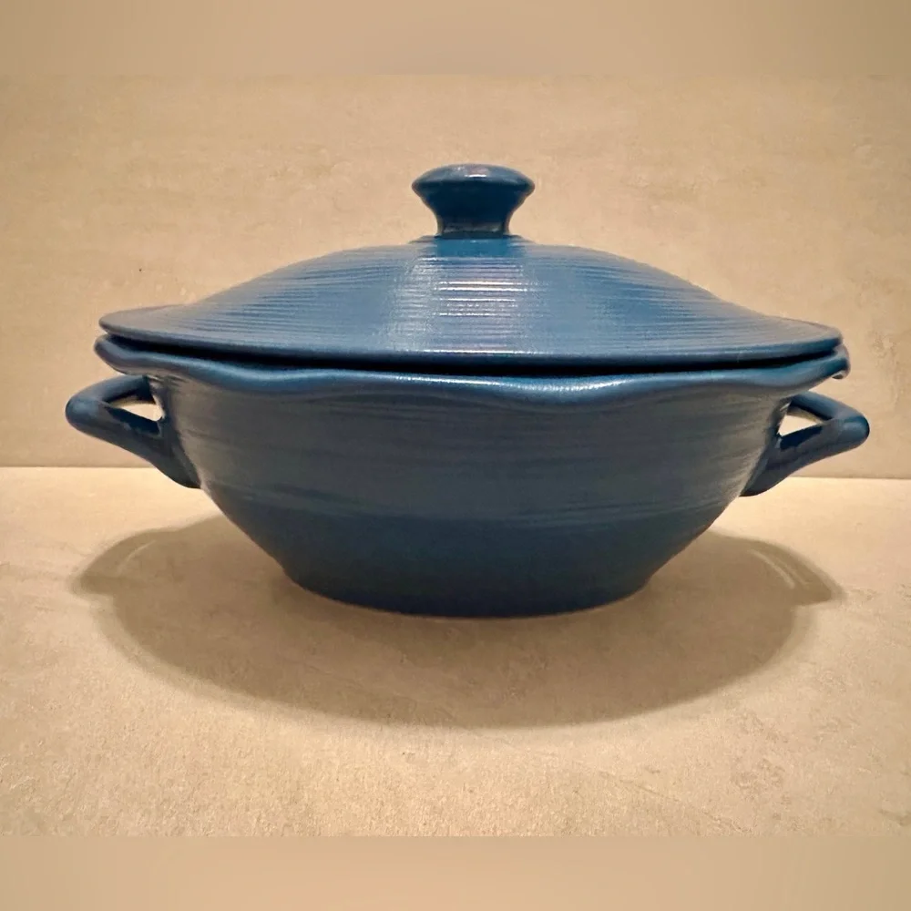 CorningWare Creations Stoneware Blue 2 Qt Oval Covered Casserole Dish w/Handles
